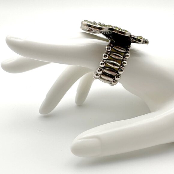 Butterfly Stretch Ring - Picture 2 of 2
